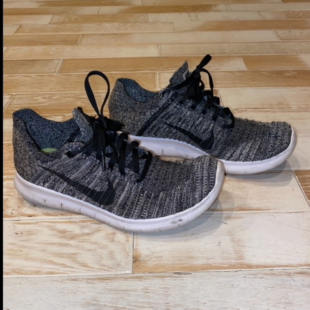 Nike Flyknit Free